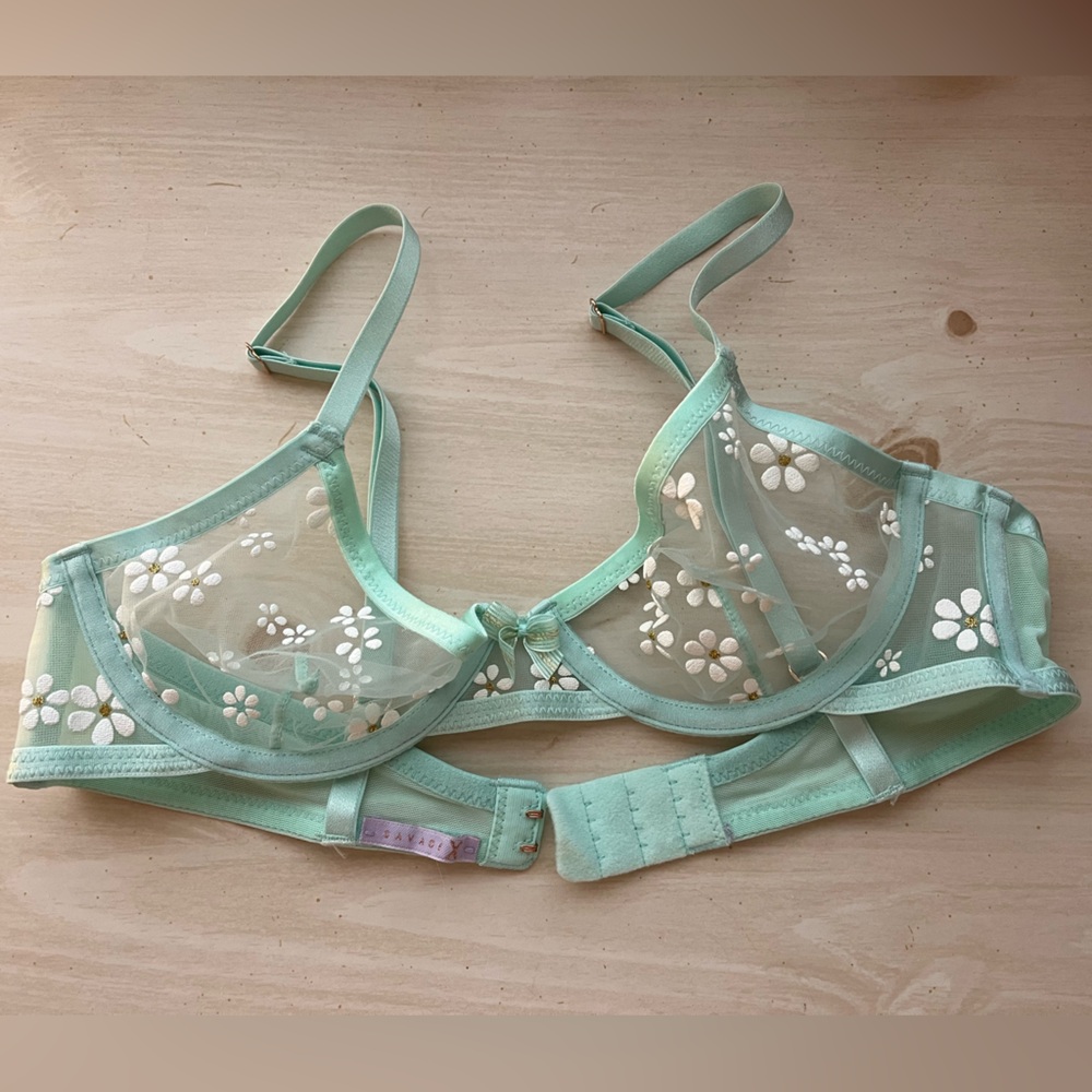 Savage X Fenty Sheer Daisy Puff Bra size 34A